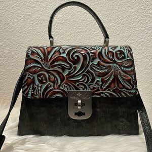 Brand New Without Tags Patricia Nash Tooled Chauny Turquoise Handbag/Crossbody